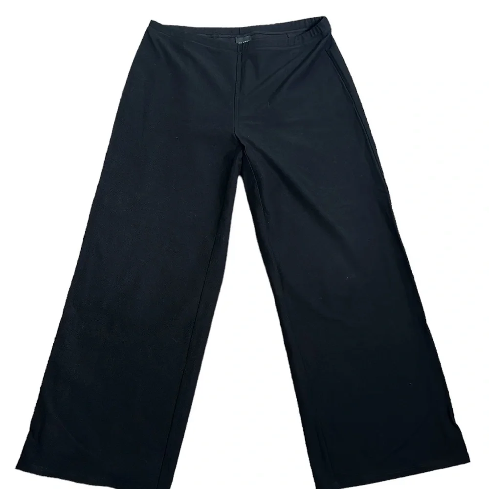 Eileen fisher black wide leg pants size small